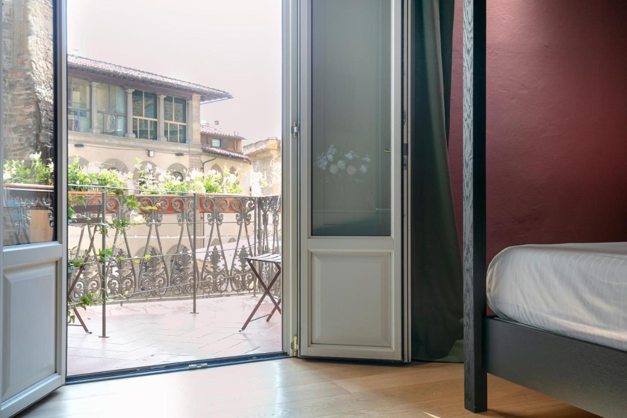 Tornabuoni Place Florence Exterior photo