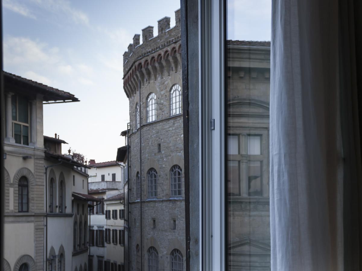 Tornabuoni Place Florence Exterior photo