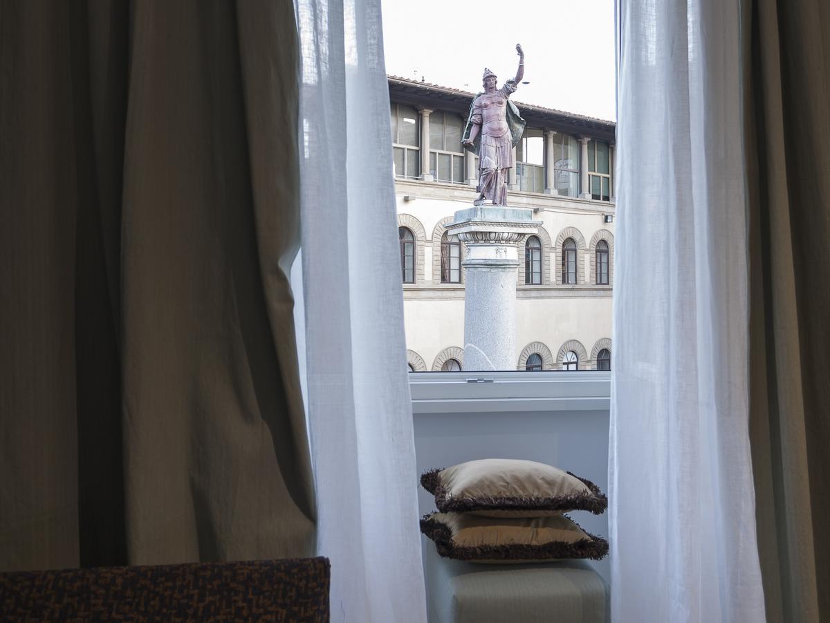 Tornabuoni Place Florence Exterior photo
