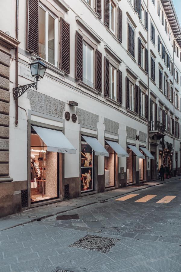 Tornabuoni Place Florence Exterior photo